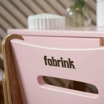Penteadeira Infantil de Madeira Rosa Fabrink